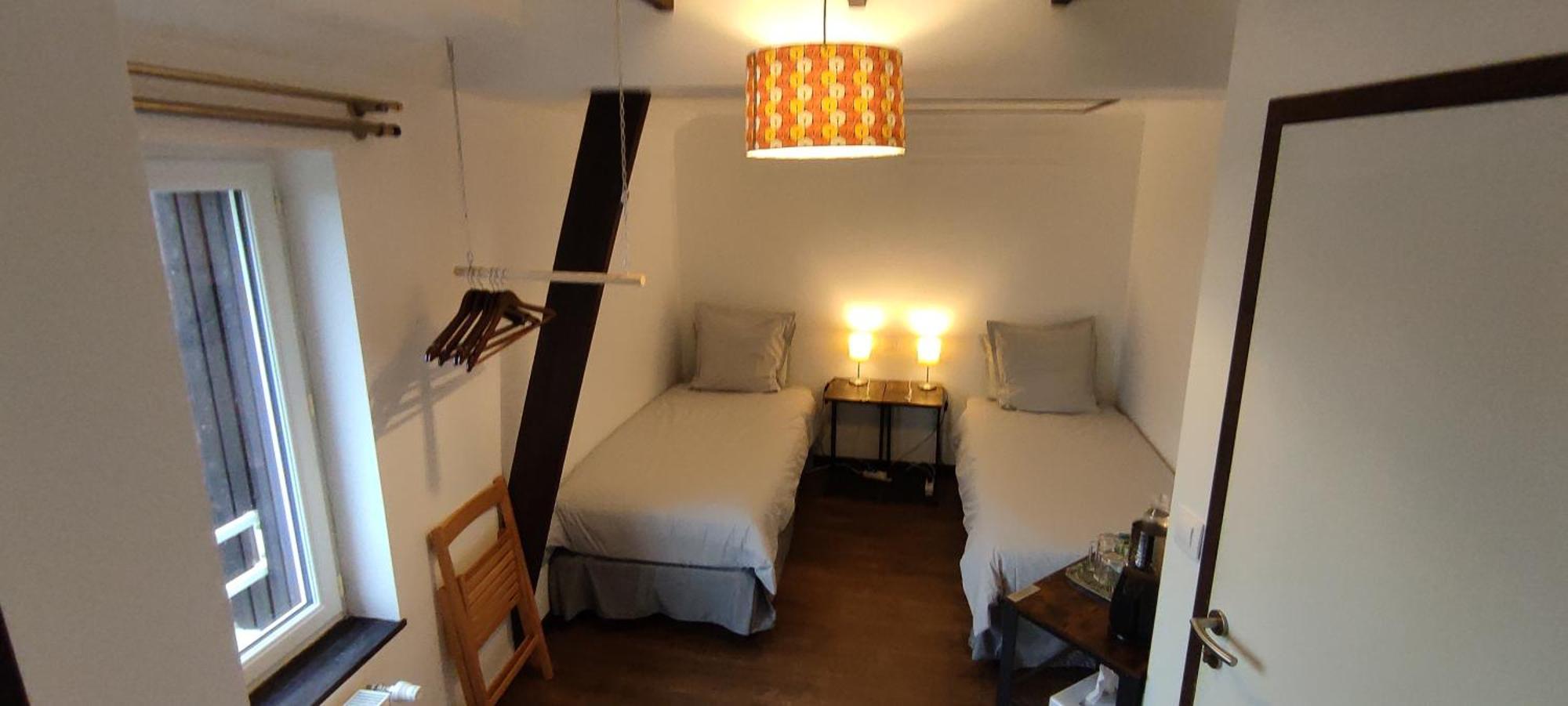 Le Petit Moulin Rouge, B&B, Sdb En-Suite, Parking Prive Gratuit Beauvoir  Buitenkant foto
